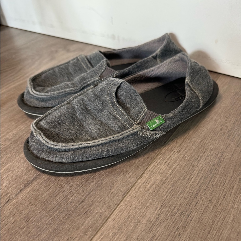 Sanuk slip ons